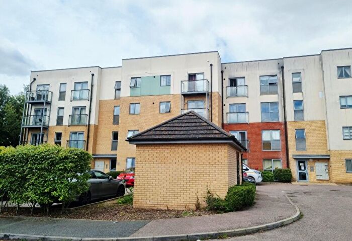 2 Bedroom Apartment To Rent In Noble Court, Drury Lane, SG1