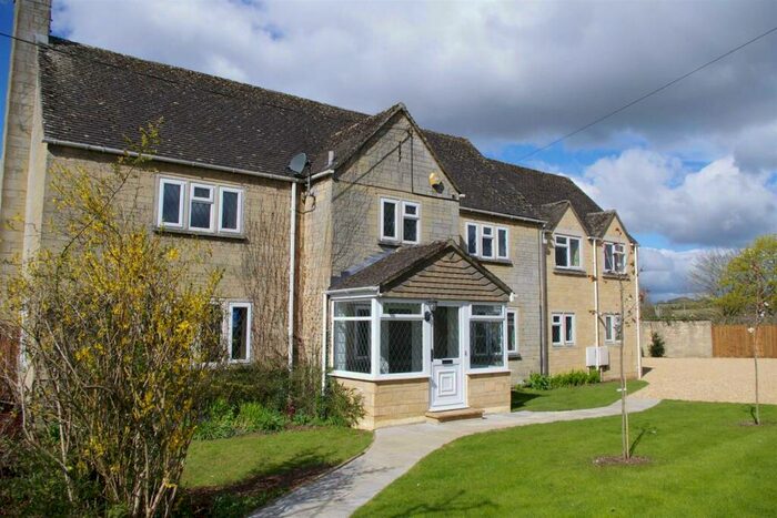 5 Bedroom Detached House To Rent In Station Road, Bourton-on-the-Water, GL54