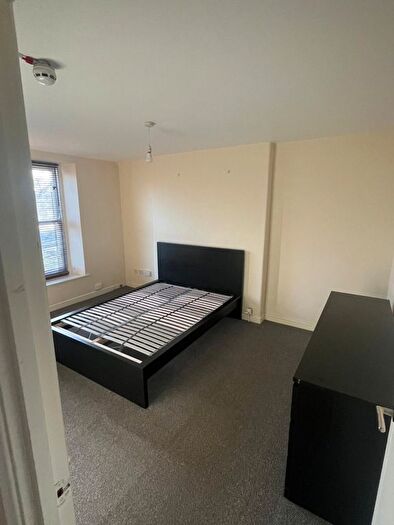 1 Bedroom Flat To Rent In Clouds Hill Road, Bristol, BS5