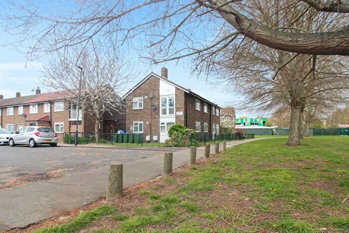 1 Bedroom Flat To Rent In Finchale Road, Abbey Wood, SE2