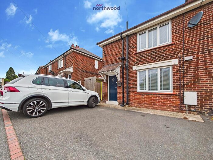 3 Bedroom Semi Detached House For Sale In Ffordd Owain, Brymbo, Wrexham, LL11