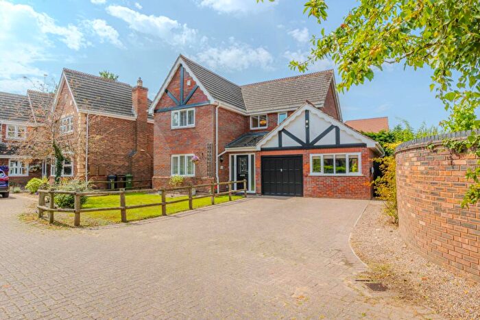 4 Bedroom Detached House For Sale In Saracen Drive, Coventry, CV7