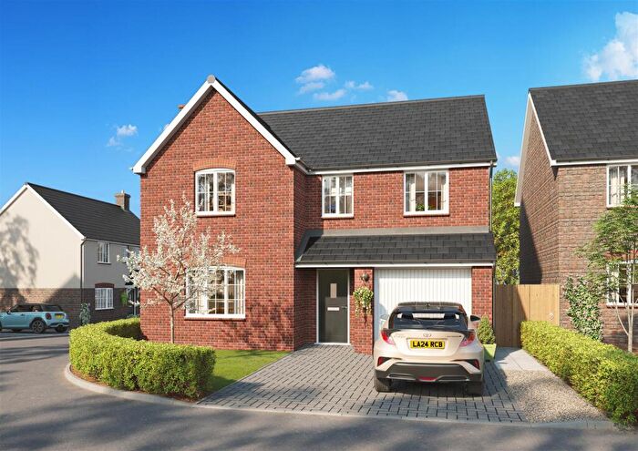 4 Bedroom Detached House For Sale In Old Dairy Way, Netherend, Lydney, GL15