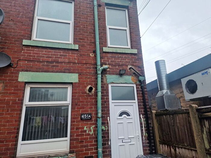 2 Bedroom Terraced House To Rent In Huddersfield Road, Dewsbury, West Yorkshire, WF13
