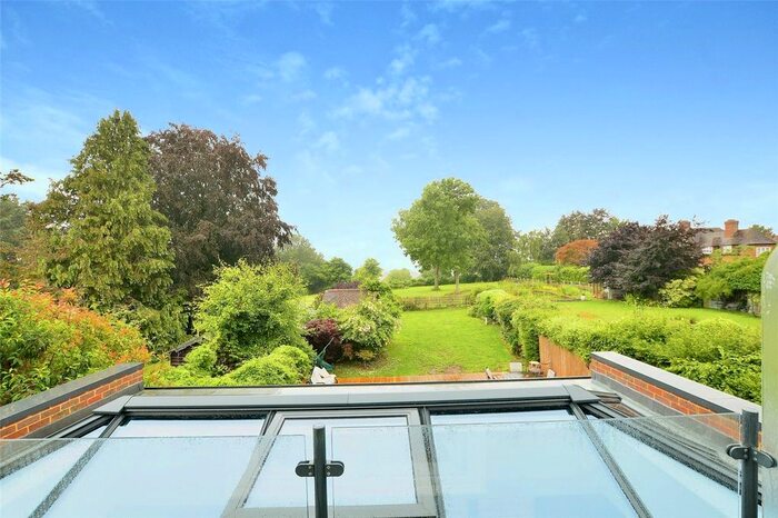 4 Bedroom Detached House For Sale In Station Road, Pluckley, Ashford, Kent, TN27