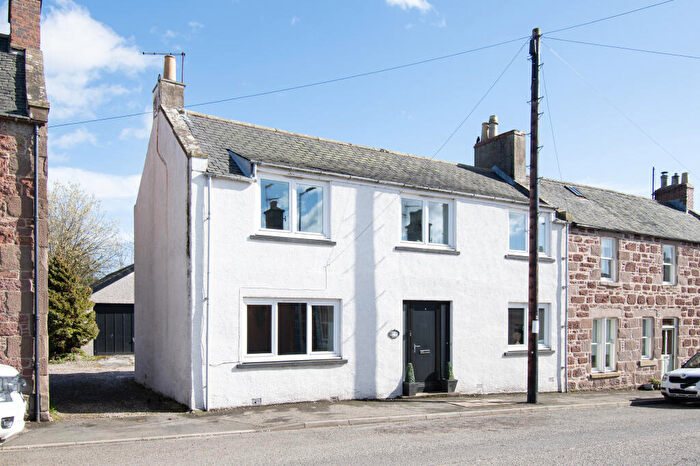 4 Bedroom End Of Terrace House For Sale In Inverurie Street, Auchenblae, AB30