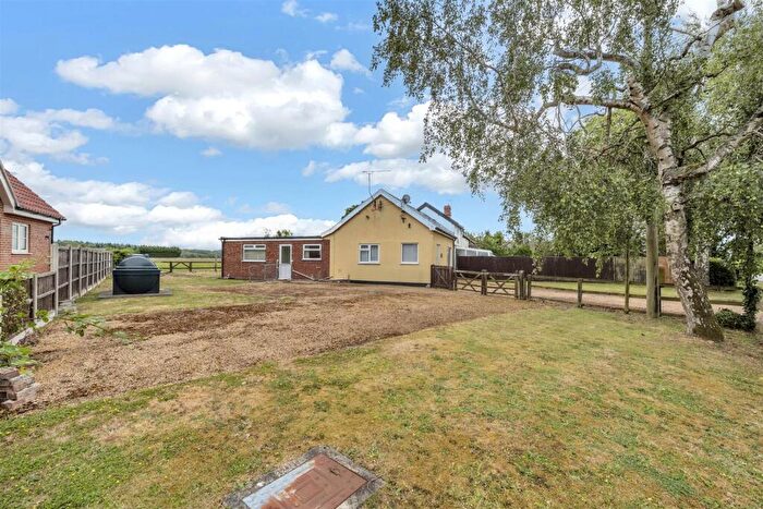 2 Bedroom Bungalow For Sale In Felsham Road, Bradfield St. George, Bury St. Edmunds, IP30