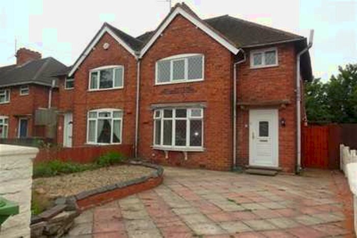 3 Bedroom House To Rent In Webster Road, Walsall, WS2
