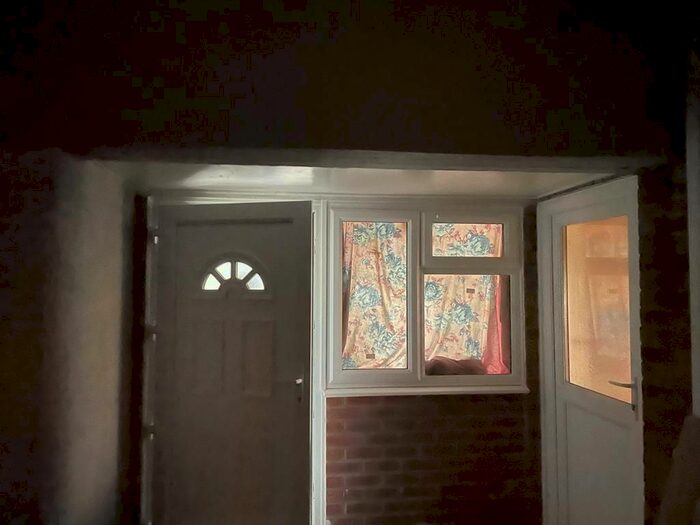 1 Bedroom Flat To Rent In Scott Close, West Drayton, UB7