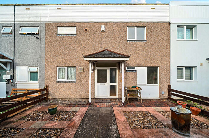 3 Bedroom House For Sale In Coral Court, Howe Road, Gosport, Hampshire, PO13