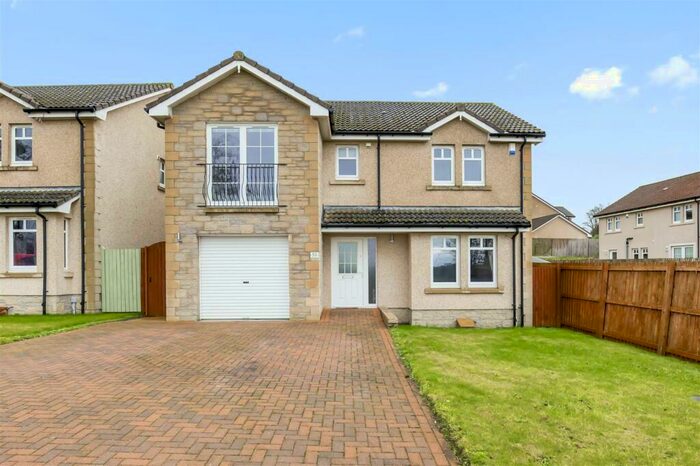 4 Bedroom Detached House For Sale In Clover Way, Blairhall, KY12