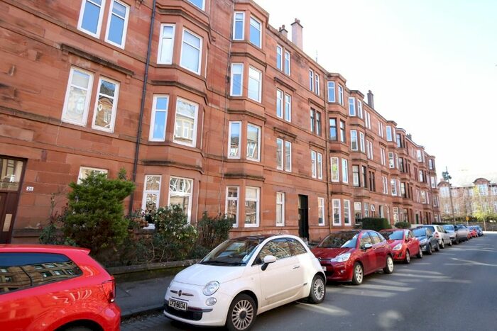 2 Bedroom Flat To Rent In Dundrennan Road, Glasgow, G42