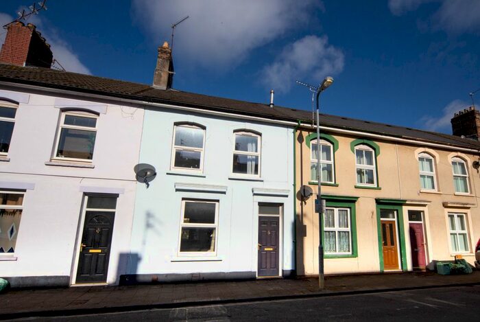 3 Bedroom Terraced House To Rent In Eclipse Street, Roath, Cardiff, CF24
