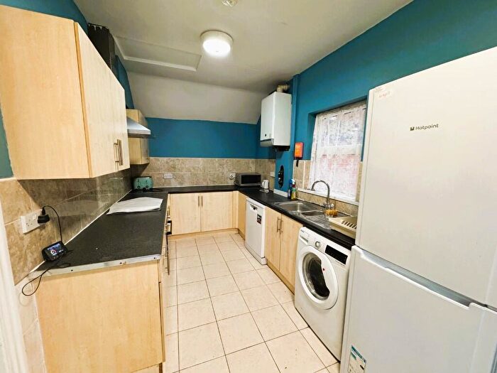 6 Bedroom House To Rent In Ilkeston Road, Nottingham, Nottinghamshire, NG7