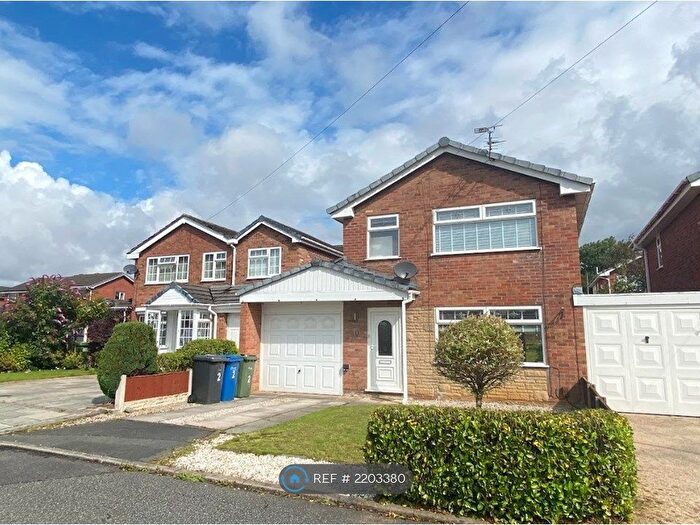 3 Bedroom Detached House To Rent In Wessex Close, Woolston, Warrington, WA1