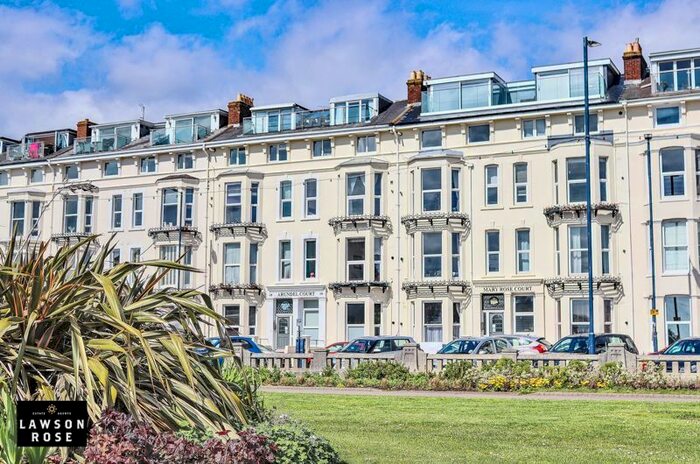 2 Bedroom Flat For Sale In South Parade, Southsea, PO5