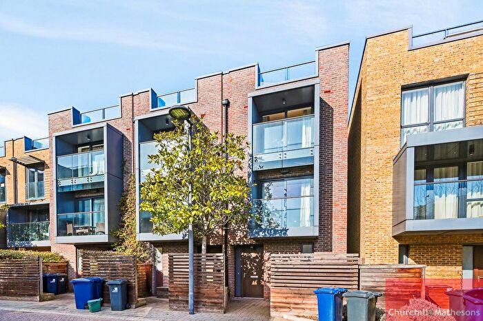 4 Bedroom End Terrace House For Sale In Bromyard Avenue, London, W3