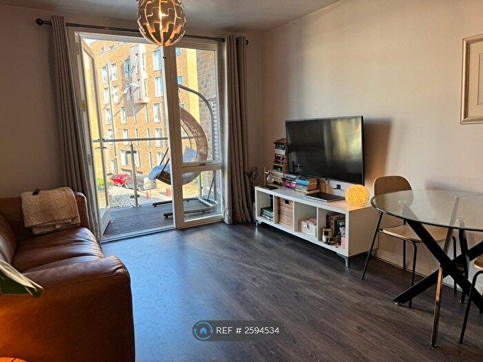 1 Bedroom Flat To Rent In Stour House, Maidenhead, SL6