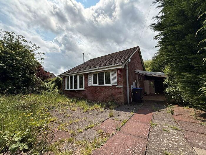 2 Bedroom Bungalow For Sale In Cheadle Road, Stoke-On-Trent, ST10