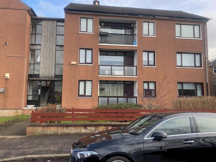 3 Bedroom Flat To Rent In Boleyn Road, Glasgow, G41