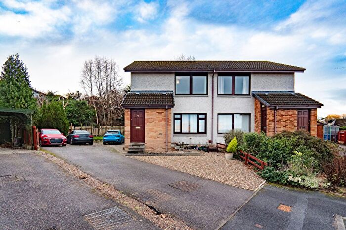 1 Bedroom Flat For Sale In Towerhill Gardens, Inverness, IV2