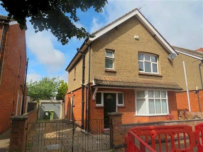 3 Bedroom Property To Rent In Leon Avenue, Bletchley, Milton Keynes, MK2