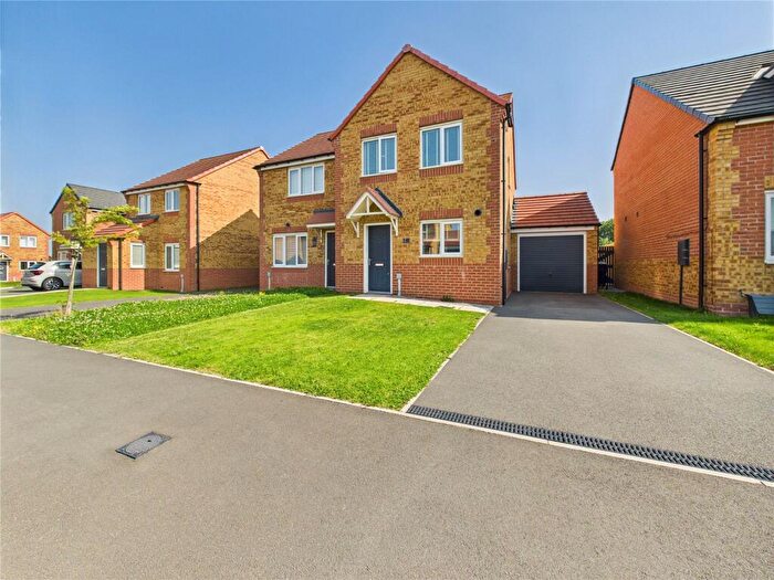 3 Bedroom Semi-Detached House For Sale In Maxey Drive, Middlestone Moor, Spennymoor, Durham, DL16