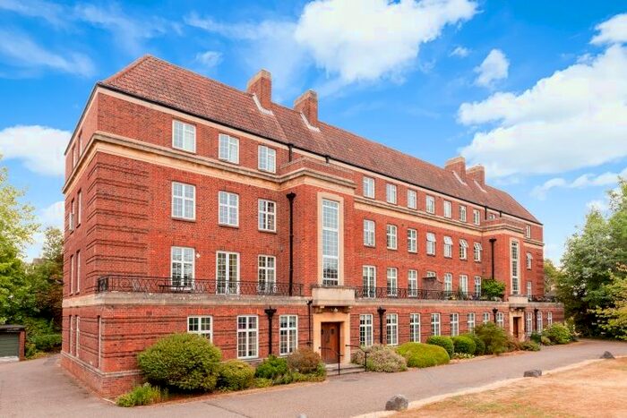 2 Bedroom Flat To Rent In The Towpath, Woodstock Road, Oxford, OX2