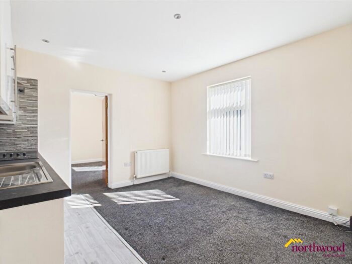 1 Bedroom Flat To Rent In Hartshill Road, Stoke-on-Trent, ST4