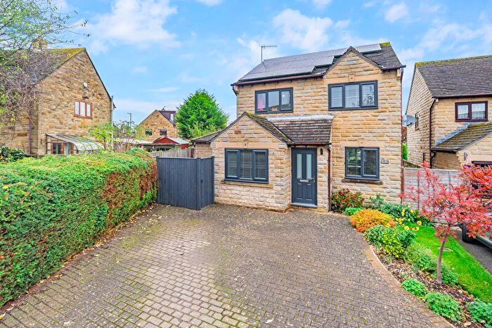 3 Bedroom Detached House For Sale In Long Meadows, Burley In Wharfedale, LS29