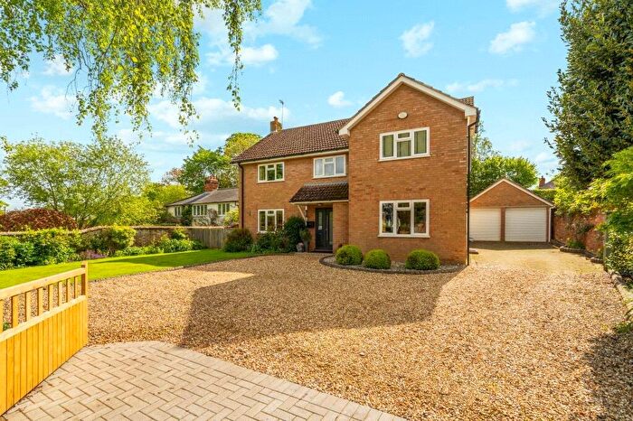 4 Bedroom Detached House For Sale In Hazel House, Sherfield On Loddon, RG27