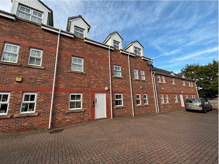 2 Bedroom Flat For Sale In Old Eltringham Court, Prudhoe, NE42