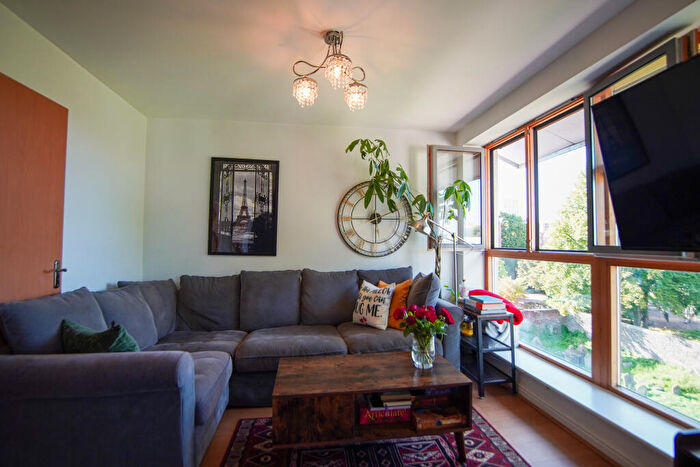 2 Bedroom Property To Rent In The Quadrant, Barleyfields, BS2