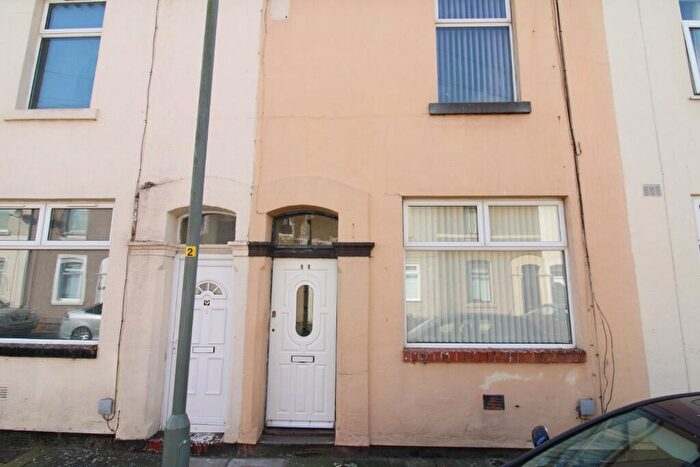 2 Bedroom Terraced House For Sale In Seymour Street, Fleetwood, Lancashire, FY7