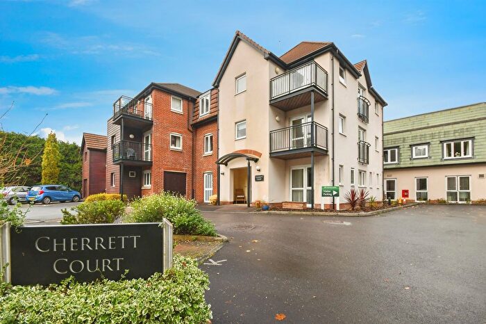 1 Bedroom Flat For Sale In Ringwood Road, Ferndown, BH22