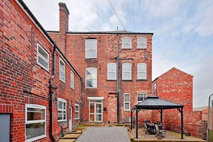 2 Bedroom Apartment To Rent In Flat A, Furnace Hill, Sheffield, S3