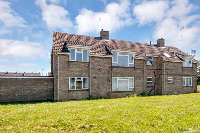 2 Bedroom Flat For Sale In Empingham Road, Stamford, PE9