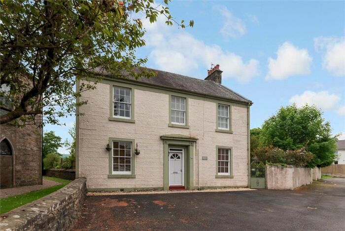 2 Bedroom Flat For Sale In Church Street, Lochwinnoch, PA12