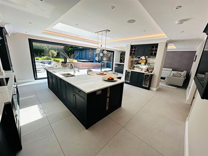 5 Bedroom Detached House For Sale In The Green, Stillingfleet, York, YO19