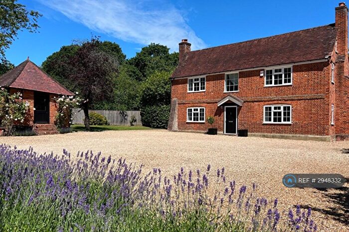 5 Bedroom Detached House To Rent In South Farm Lane, Bagshot, GU19
