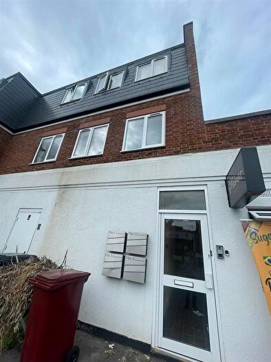 1 Bedroom Flat To Rent In Basingstoke Road, Reading, RG2