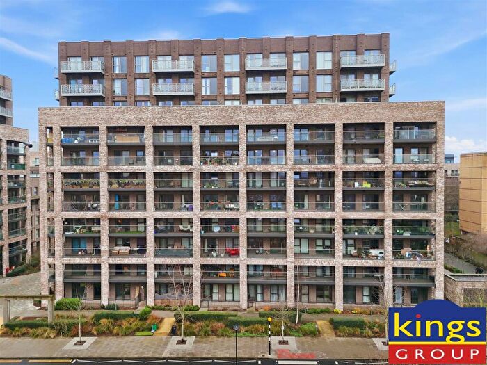 1 Bedroom Apartment For Sale In Shipbuilding Way, London, E13