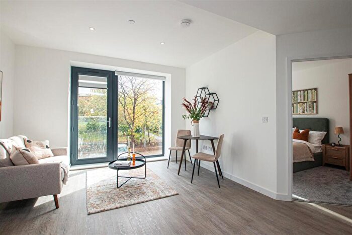 1 Bedroom Apartment To Rent In Buckingham Court, Milton Keynes, MK9