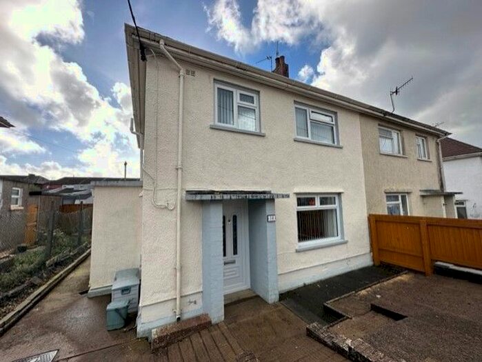 3 Bedroom Semi-Detached House To Rent In Olive Terrace, Porth, Mid Glamorgan, CF39