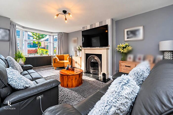 3 Bedroom Semi Detached House For Sale In Blackburn Road, Clayton Le Moors, Accrington, BB5