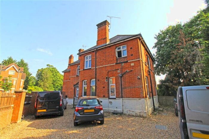 2 Bedroom Apartment To Rent In Park Street, Camberley, GU15