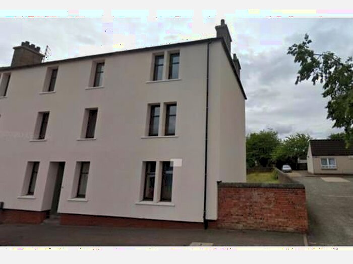 2 Bedroom Flat To Rent In Hill Street, Dundee, DD3
