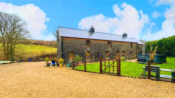 4 Bedroom Detached House For Sale In Henrhyd Cottage, Powys, SA10
