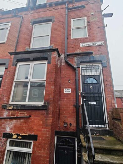 1 Bedroom Flat To Rent In Flat, Bayswater Place, LS8