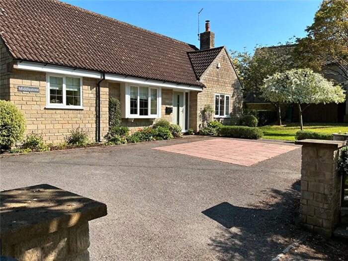 3 Bedroom Bungalow For Sale In Milton On Stour, Gillingham, Dorset, SP8